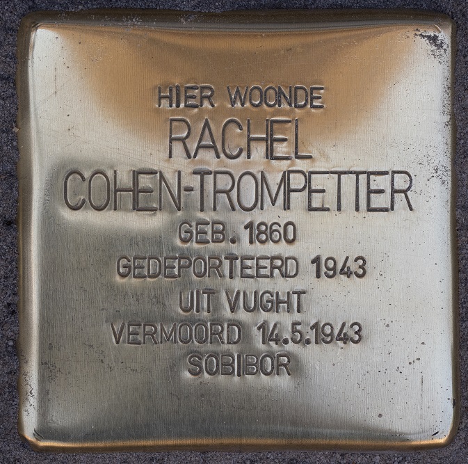 Stolpersteine Graaf van Burenstraat 45 #3