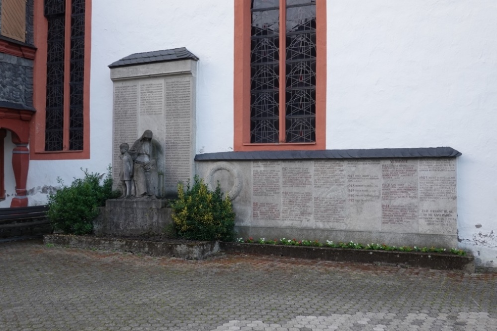 Oorlogsmonument Enkirch #1