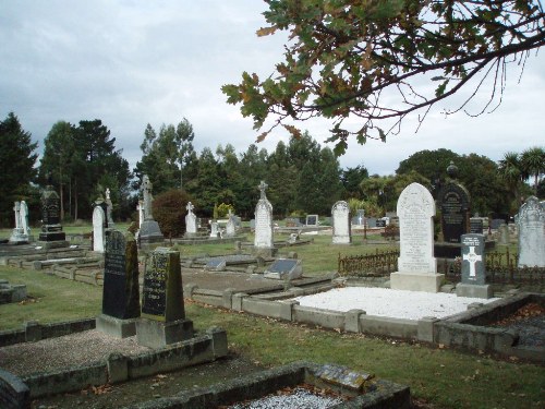 Commonwealth War Grave Lincoln Cemetery #1