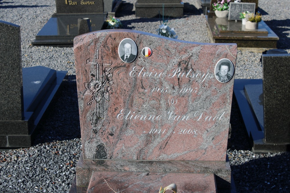 Belgian Graves Veterans Rummen Cemetery #5