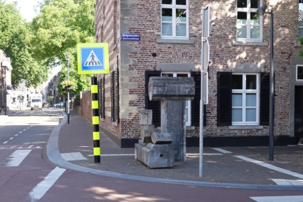 Jewish Memorial Beek #1