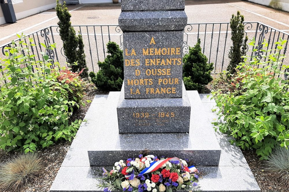 Oorlogsmonument Ousse #2