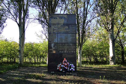 Monument Keramische Fabrieksarbeiders