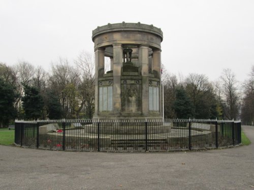 Oorlogsmonument Dewsbury #1