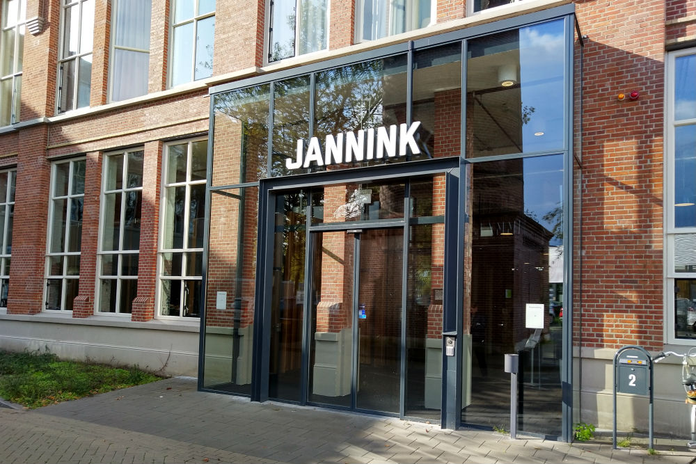 Monument H.E. Jannink #1