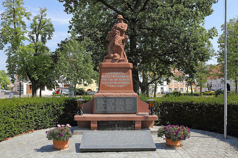 Oorlogsmonument Hadersdorf am Kamp #1