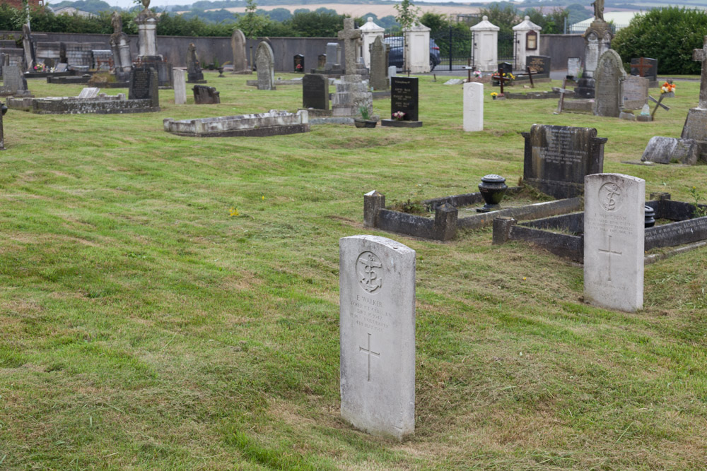 Commonwealth War Graves Milford Haven Cemetery #5
