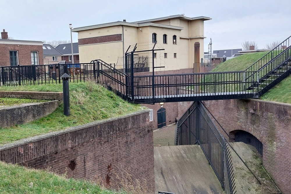 Duits Liftgebouw Hoek van Holland