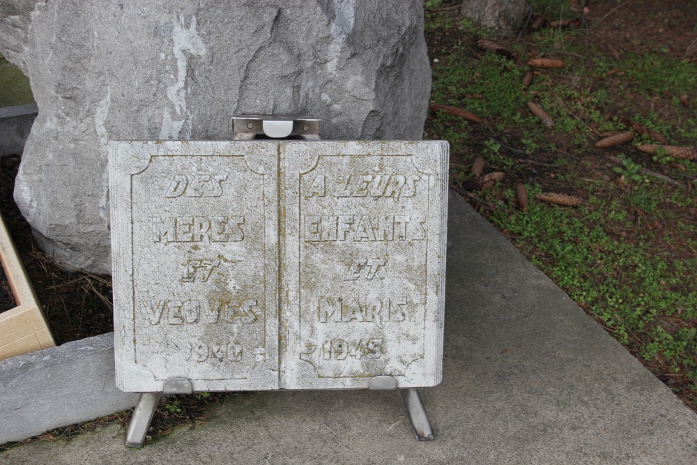 Memorial Political Prisoners and Deported Liège Cemetery Robermont #4