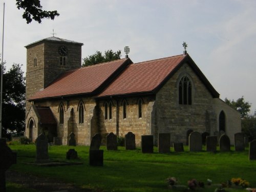 Commonwealth War Graves All Saints Churchyard