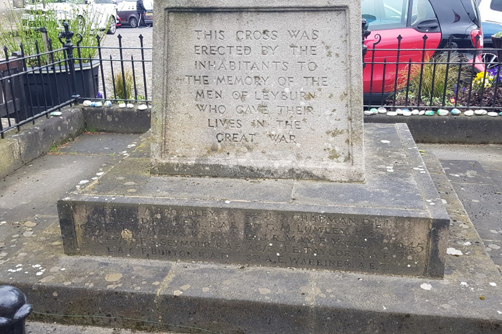 Oorlogsmonument Leyburn #1