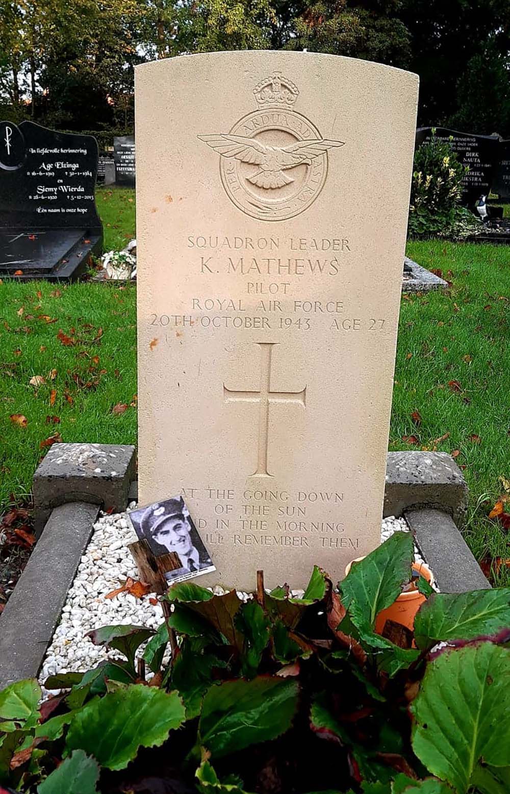 Commonwealth War Grave Municipal Cemetery Sneek