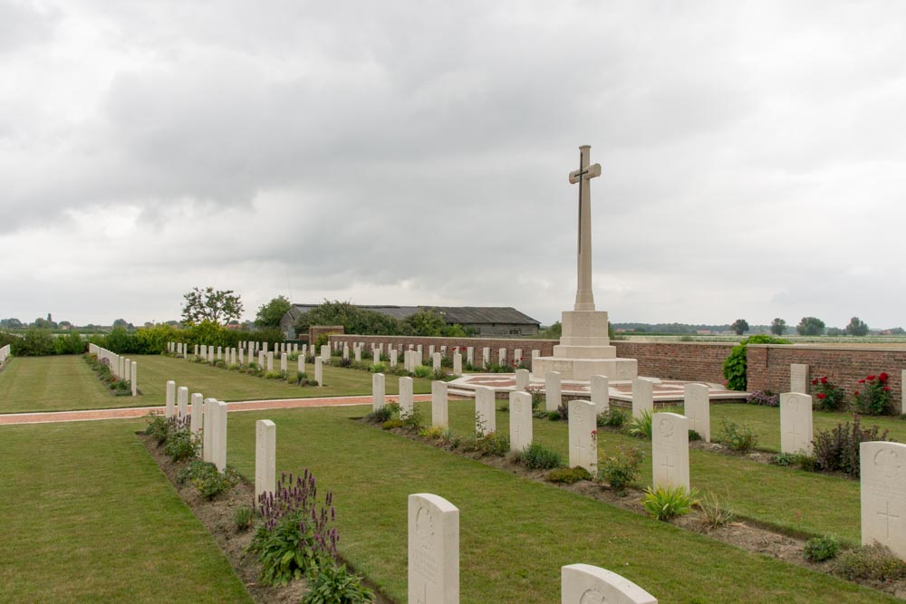 Commonwealth War Cemetery Lancashire Cottage #3