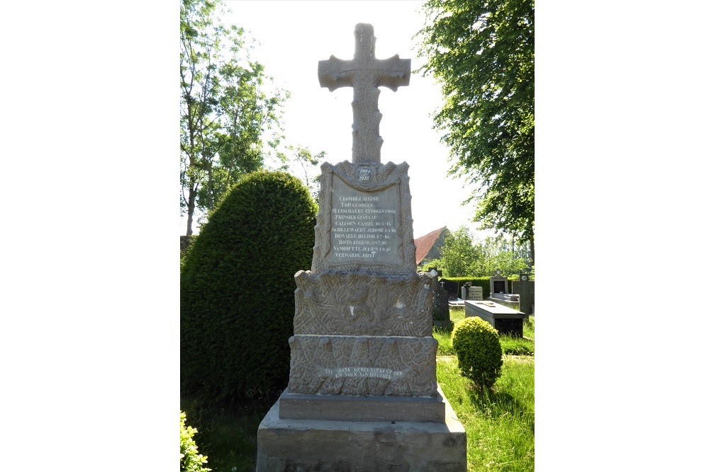 Oorlogsmonument Houtem Begraafplaats