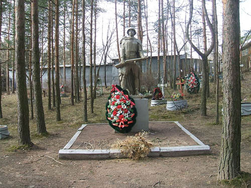 Soviet War graves Tarkhovka #1