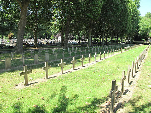 French War Graves Cimetière d'Ivry #3