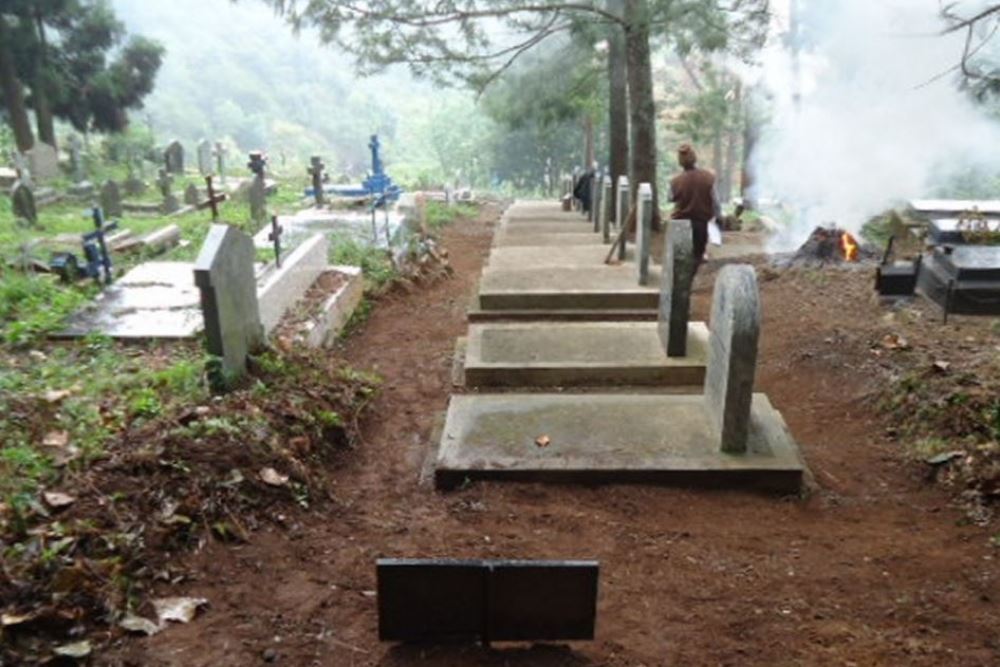 Commonwealth War Graves Wellington Garrison Cemetery #1