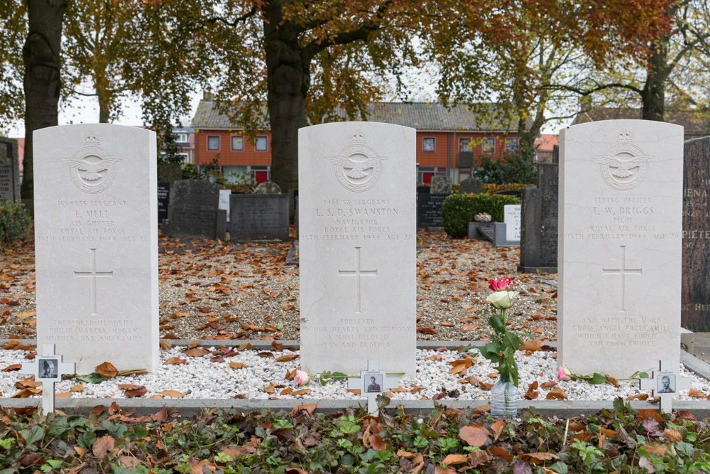 Oorlogsgraven van het Gemenebest Blokzijl #4