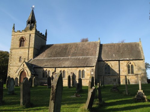 Commonwealth War Graves St. Giles Churchyard