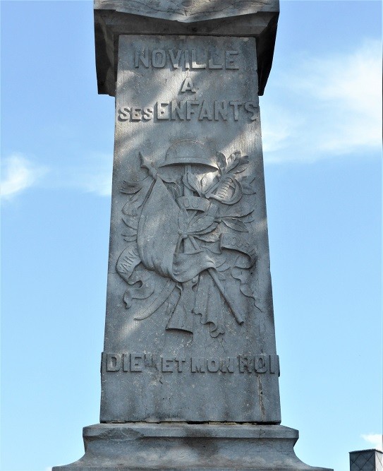 Oorlogsmonument Noville #2