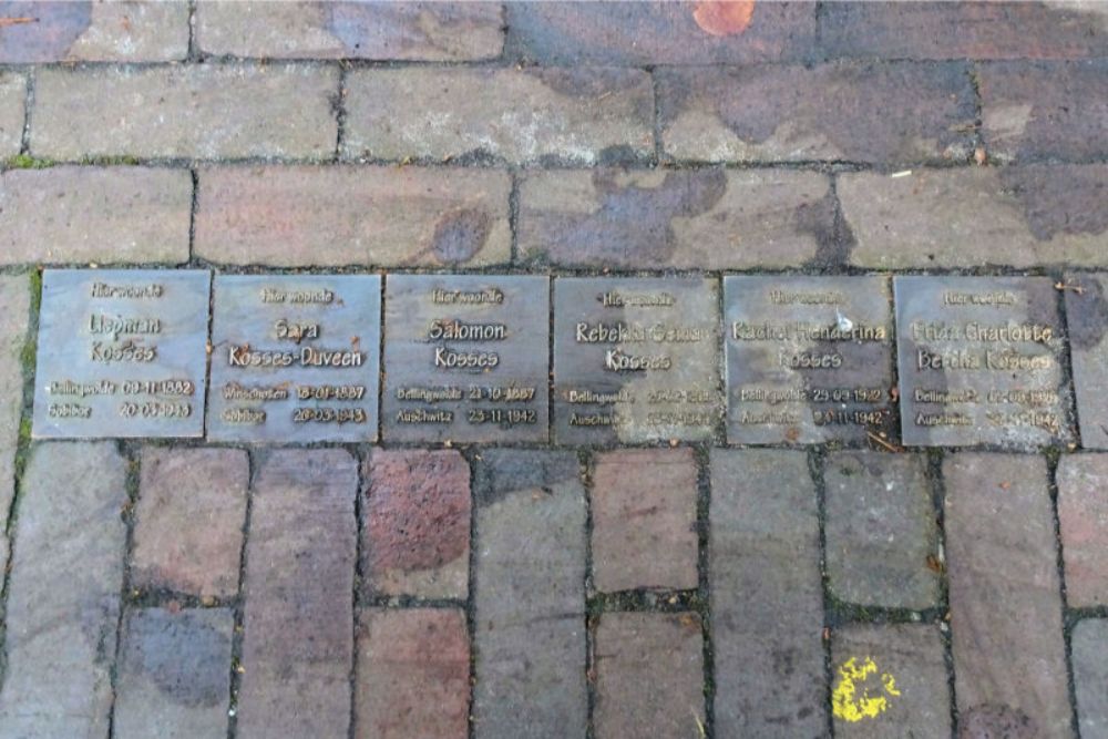 Memorial Stones Hoofdweg 76