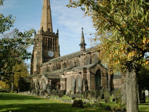 Commonwealth War Graves St. Peter and St. Paul Churchyard