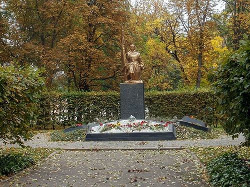 Mass Grave Soviet Soldiers Chernihiv