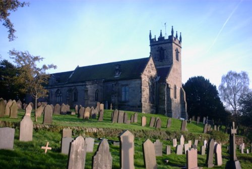 Oorlogsgraven van het Gemenebest All Saints Churchyard #1