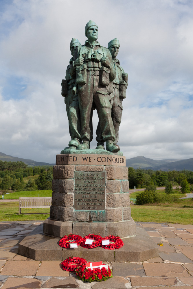 Commando Monument #2