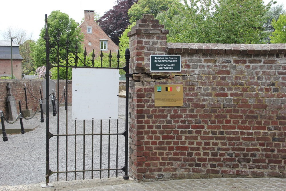 Commemorative Plate Cemetery Perwez #1