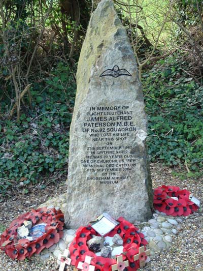 Monument Spitfire Gevechtsvliegtuig (X4422) Farningham