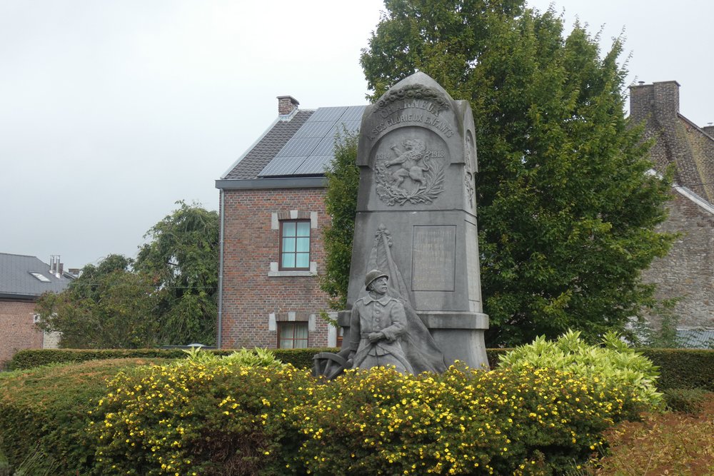 Oorlogsmonument Charneux #1