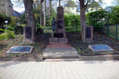 Oorlogsmonument Alfter #1