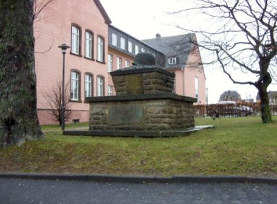 Oorlogsmonument Altes Gymnasium #1