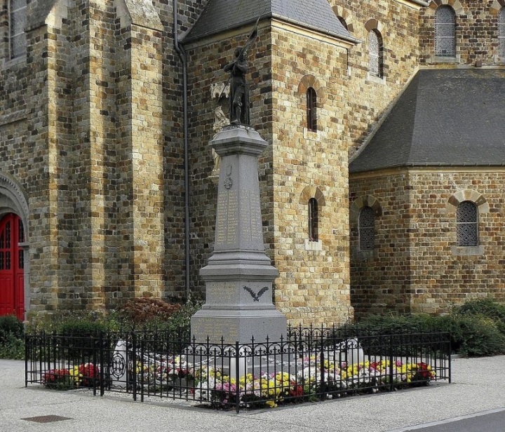 War Memorial La Fresnais