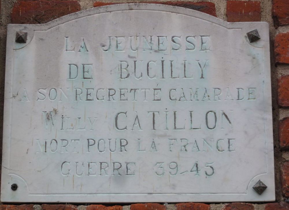 Oorlogsmonument Bucilly #2