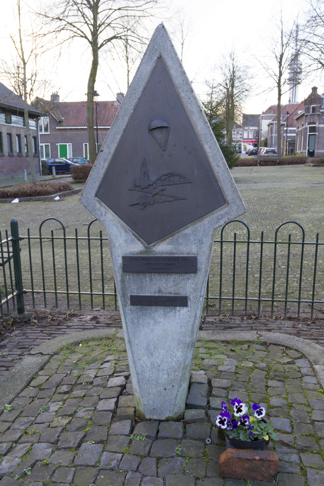 Monument September 1944 in West-Arnhem #2