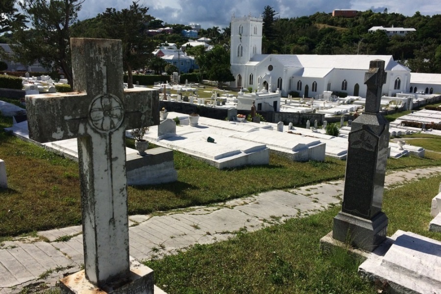 Commonwealth War Graves St. John Churchyard #1