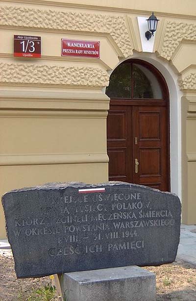 Memorial Stone Warsaw Uprising (Chancellery of Polish Prime Minister) #1