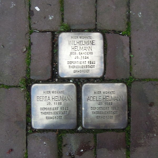 Stumbling Stones Am Roßtor 17