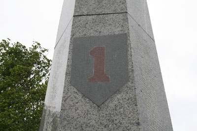 Monument 1st Infantry Division #2