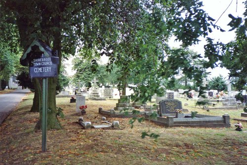 Commonwealth War Graves Shirebrook Cemetery