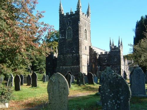 Commonwealth War Grave St. Martin and St. Giles Churchyard #1