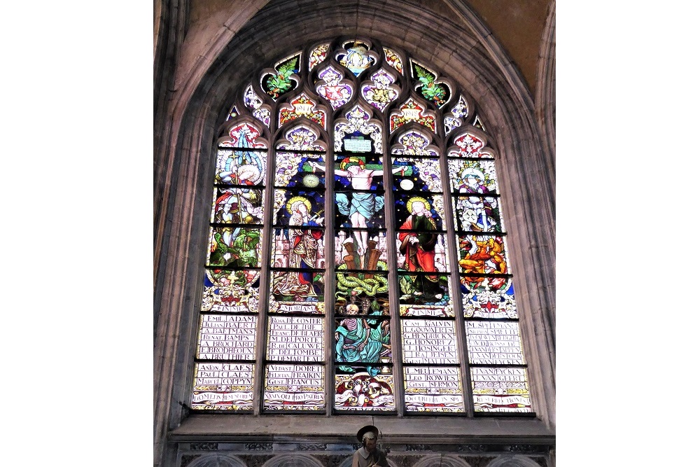 Herdenkingsramen Onze-Lieve-Vrouw-ter-Zavelkerk #1