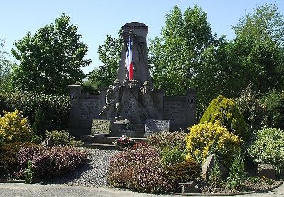 War Memorial Dompierre-sur-Helpe #1