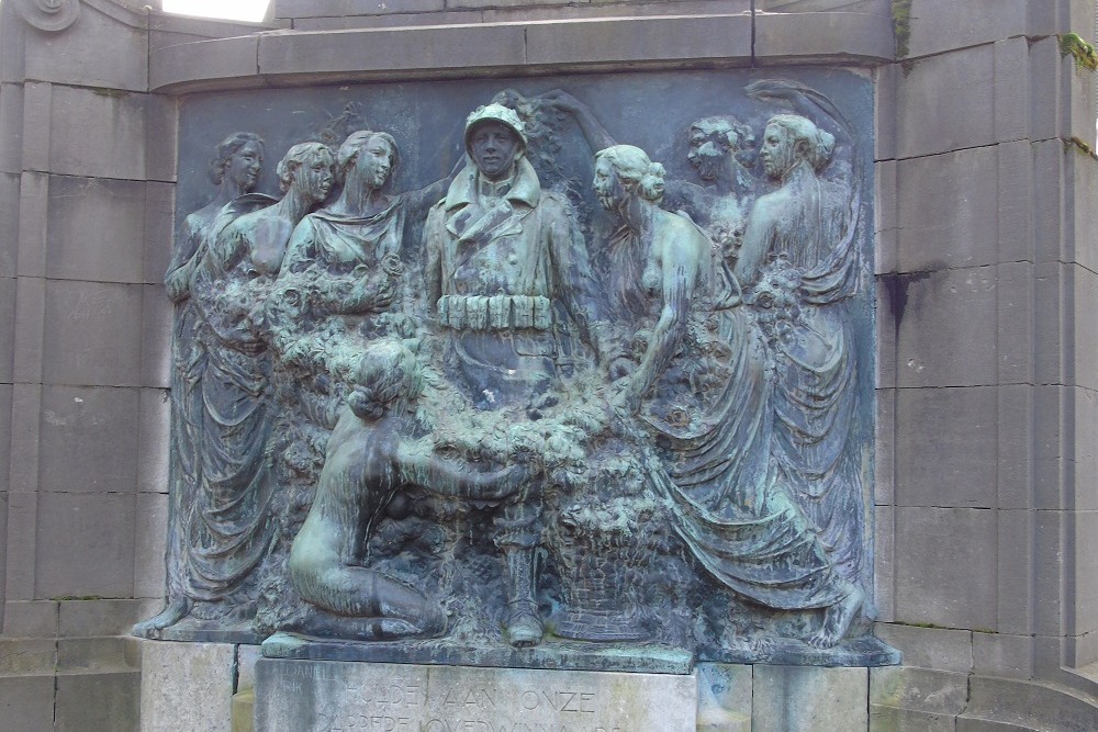 Oorlogsmonument Turnhout #4