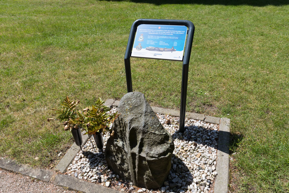 Monument Bemanningsleden Lancaster LL914 WS-U #3