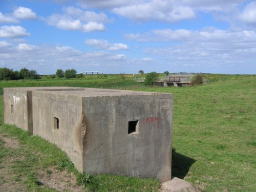 Lincolnshire Three-bay Bunker Tetney Lock