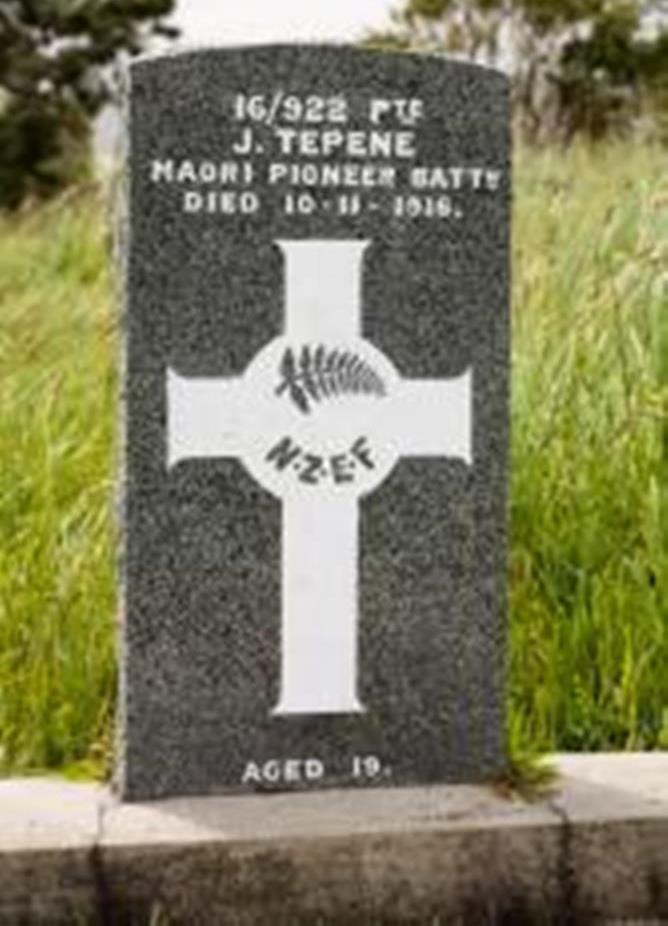 Commonwealth War Grave Parawai Maori Cemetery #1