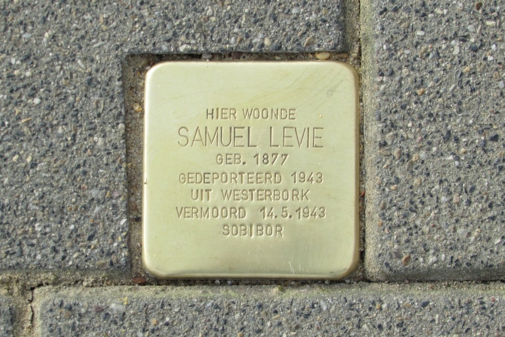 Stolperstein Roosendaalseweg 44A #1